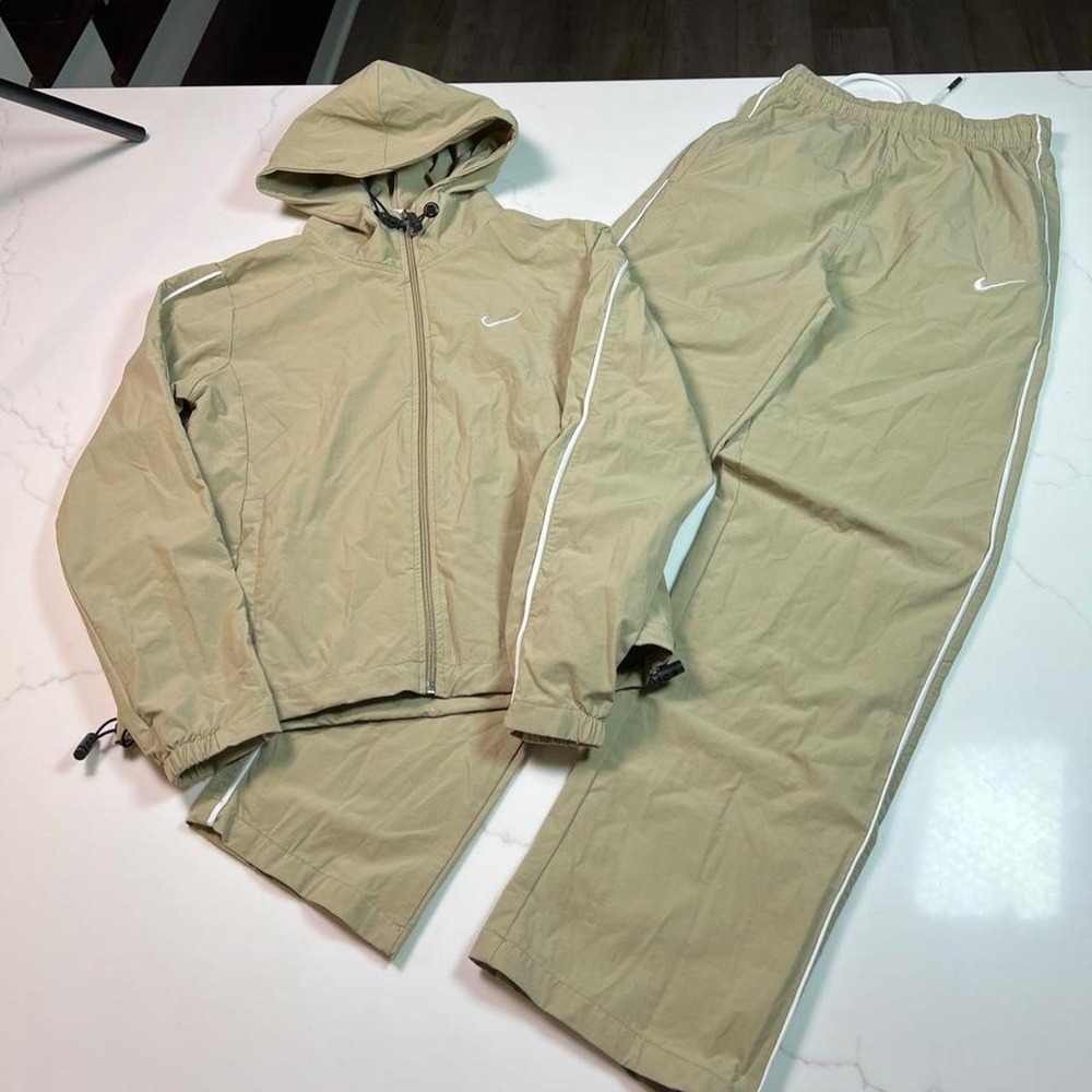 Nike Tracksuit Set Womens Large Tan Beige Hooded Windbreaker Jacket Pants